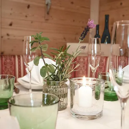 Schmalzerhof Otel Weer