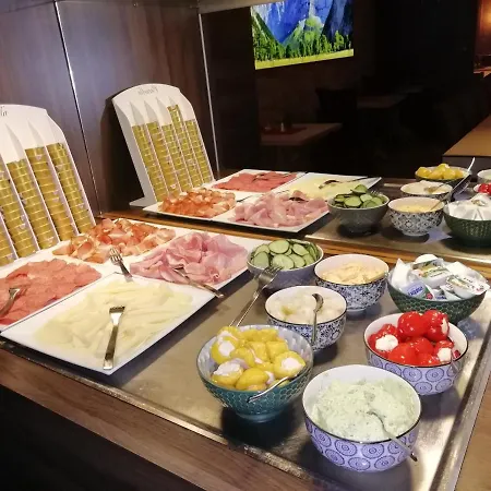 Schmalzerhof Hotel 3*